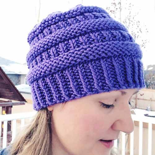 Beginning Knitting: Bouncy Beanie July 18 Saturday
