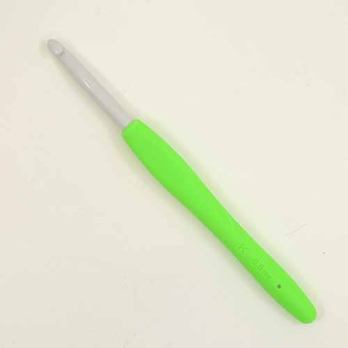 Clover Amour Hook sizes K - P