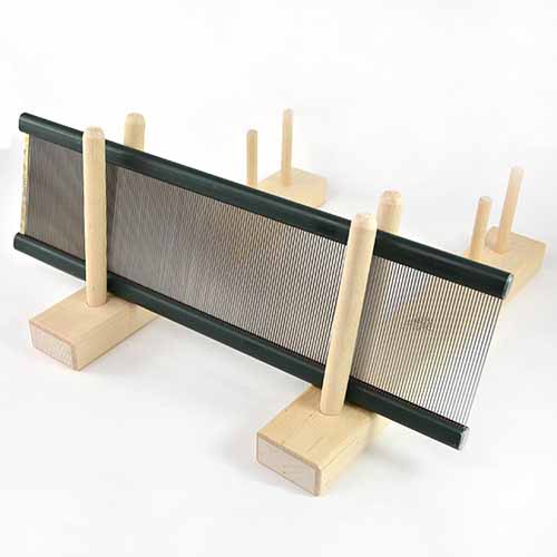 Reed Holder for Threading