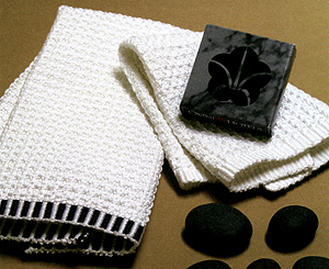 Needle-Woven Edge Waffle Towels Kit