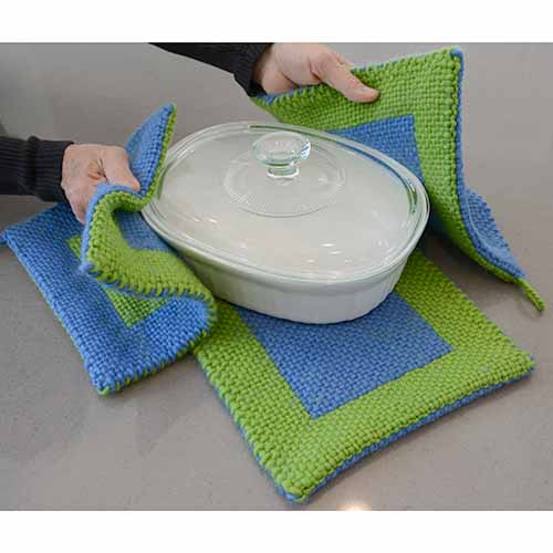Home Baked Casserole Pad & Potholders Pattern Leaflet