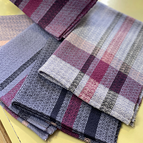Soft Petunia Towels kit